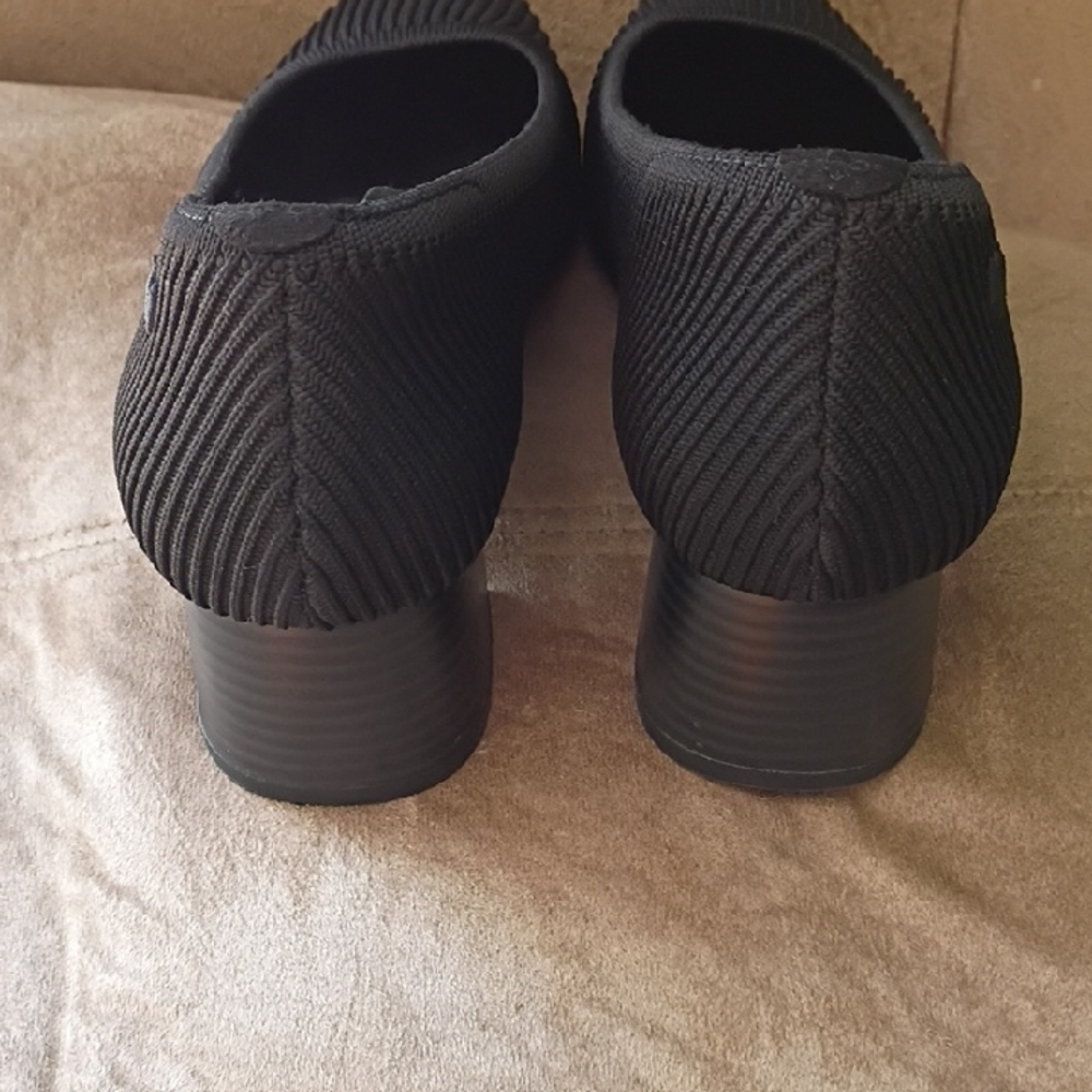 VIVAIA Black Women's Flats - Picture 5 of 13